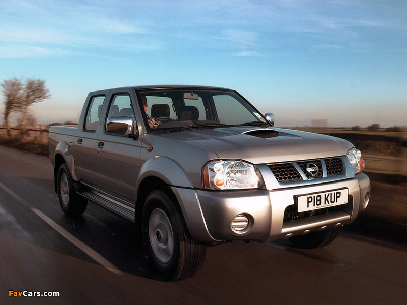 Nissan Pickup Navara Crew Cab UK-spec (D22) 2001–05 images (800 x 600)