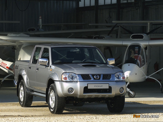 Nissan Pickup Navara Crew Cab (D22) 2001–05 pictures (640 x 480)