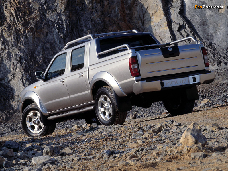 Nissan Pickup Navara Crew Cab (D22) 2001–05 wallpapers (800 x 600)