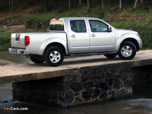 Nissan Navara Double Cab (D40) 2005–10 pictures (640 x 480)