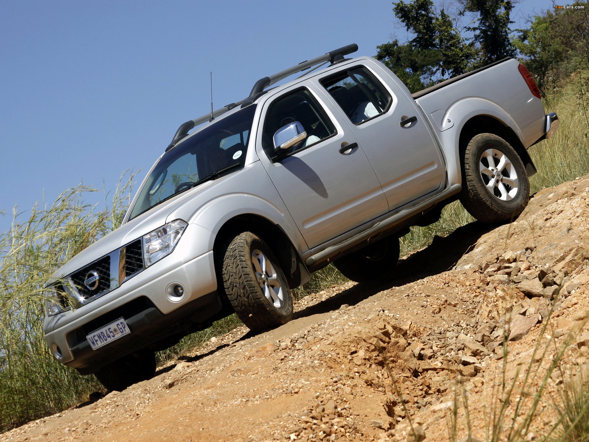 Nissan Navara Double Cab ZA-spec (D40) 2005–10 wallpapers (2048 x 1536)