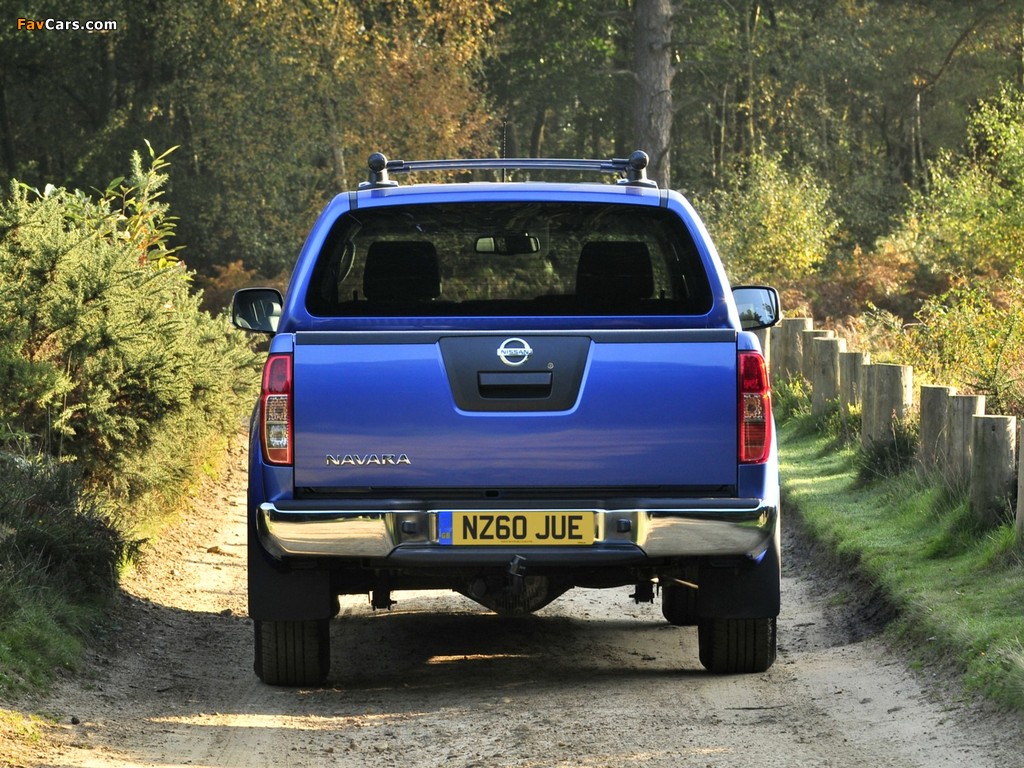 Nissan Navara Double Cab UK-spec (D40) 2010 images (1024 x 768)