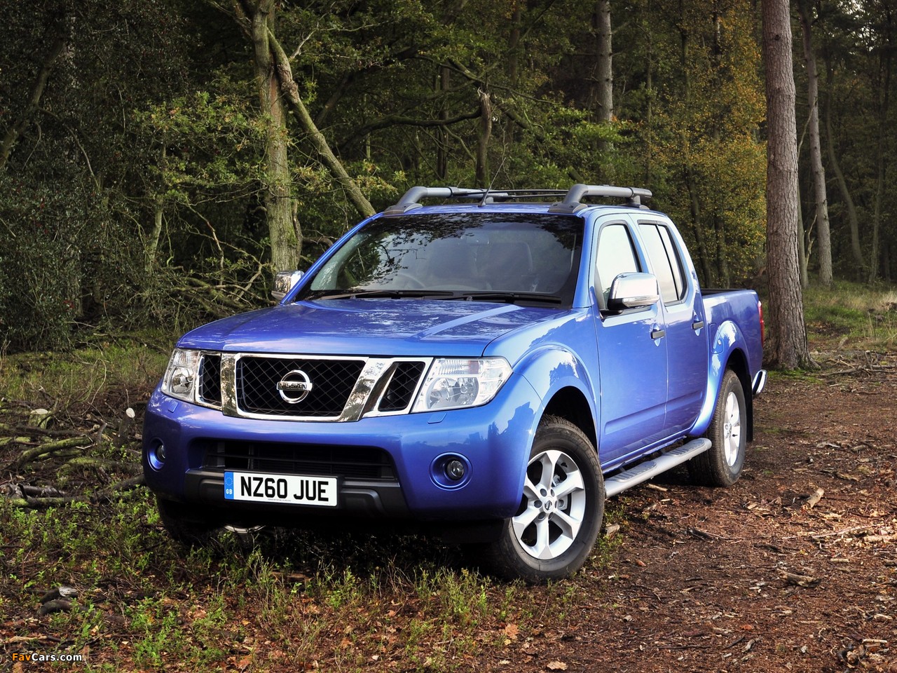 Nissan Navara Double Cab UK-spec (D40) 2010 images (1280 x 960)