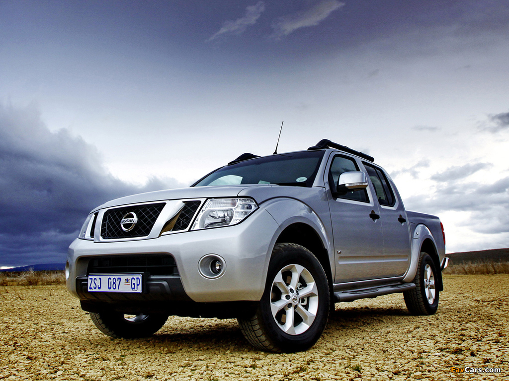 Nissan Navara Double Cab ZA-spec (D40) 2010 pictures (1024 x 768)