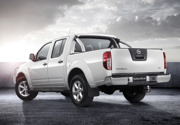 Nissan Navara Double Cab 25th Anniversary (D40) 2012 images