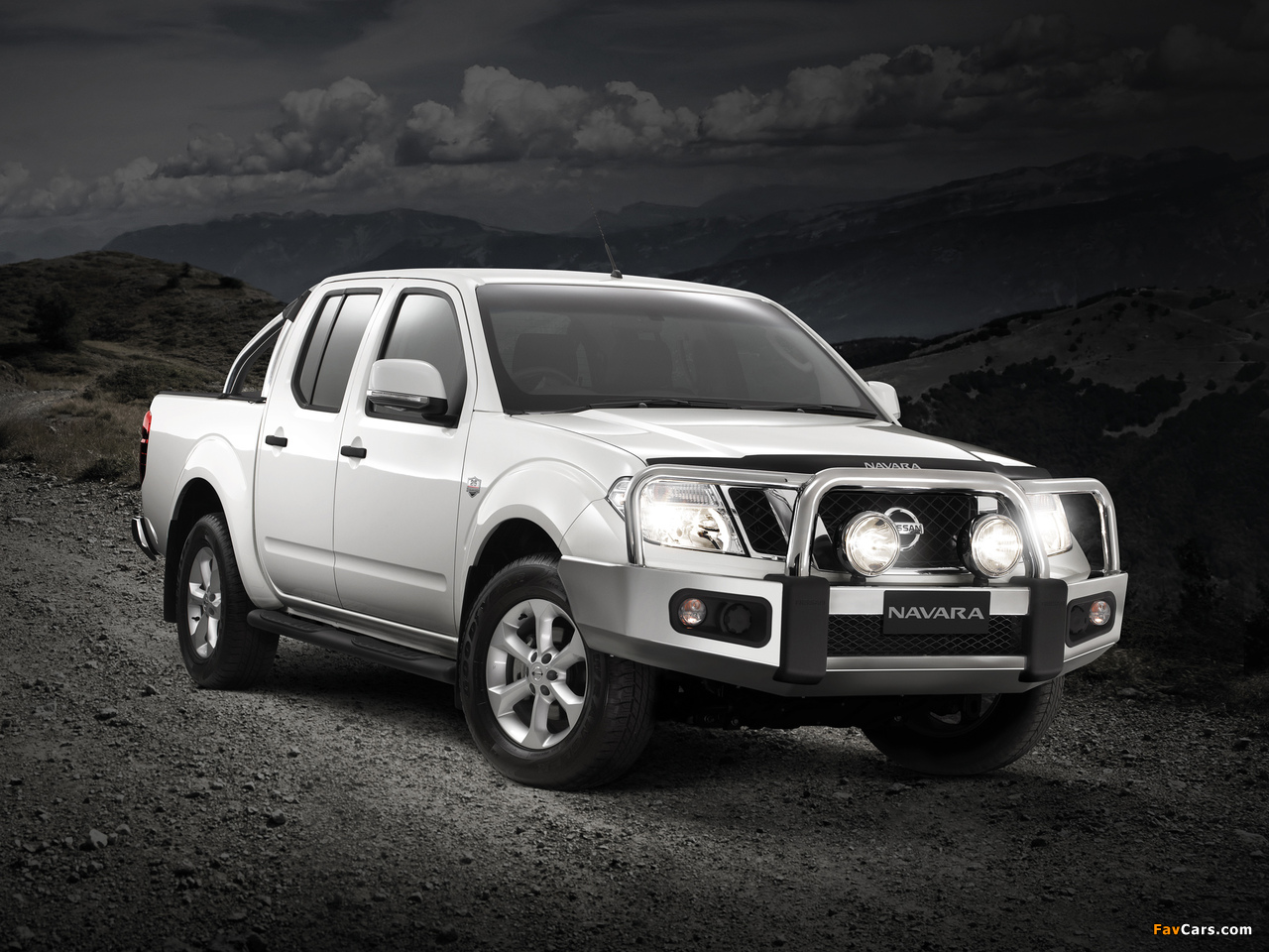 Nissan Navara Double Cab 25th Anniversary (D40) 2012 pictures (1280 x 960)