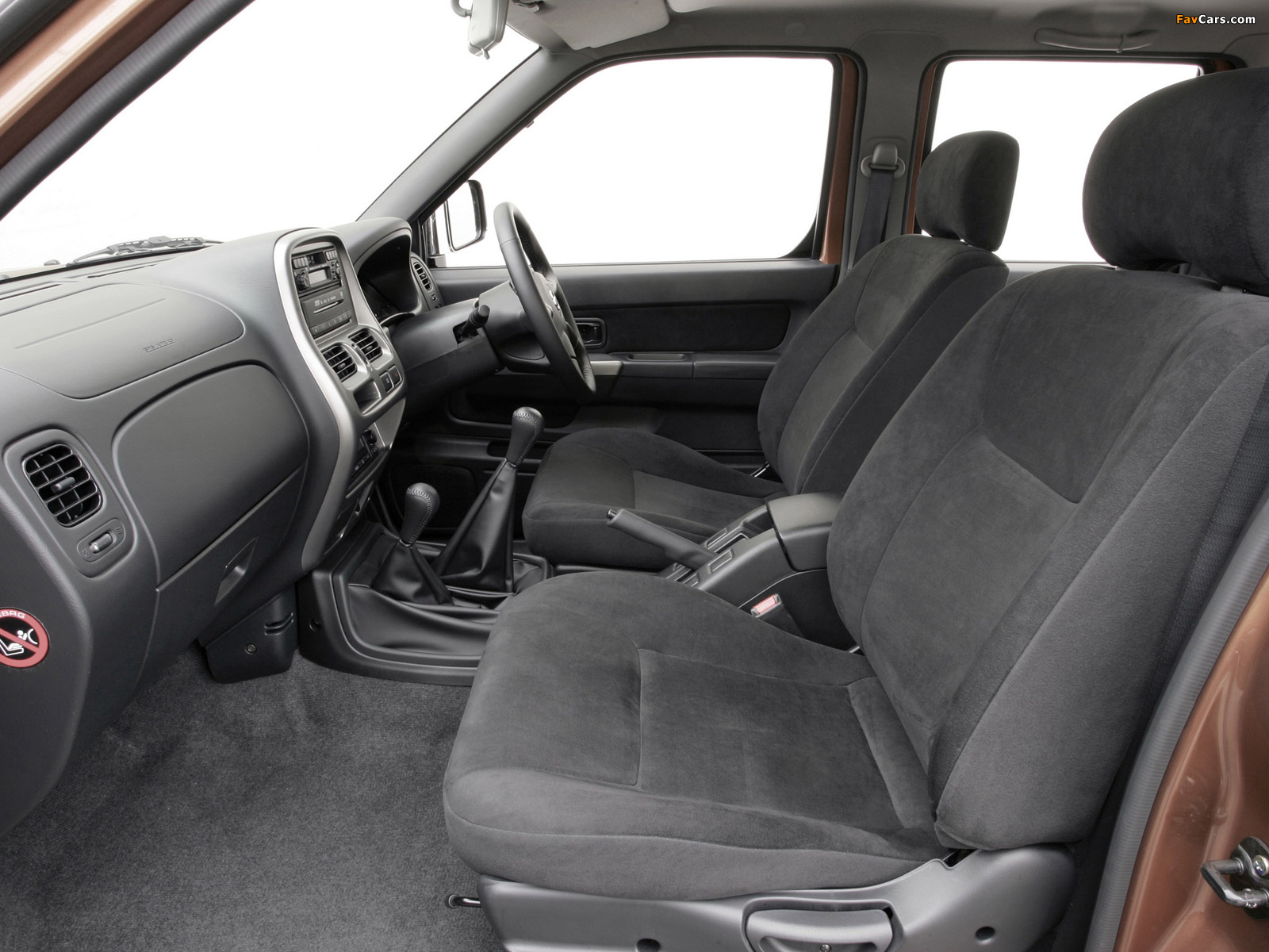 Photos of Nissan Pickup Navara Crew Cab UK-spec (D22) 2001–05 (1600 x 1200)