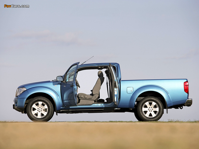 Photos of Nissan Navara King Cab (D40) 2005–10 (800 x 600)