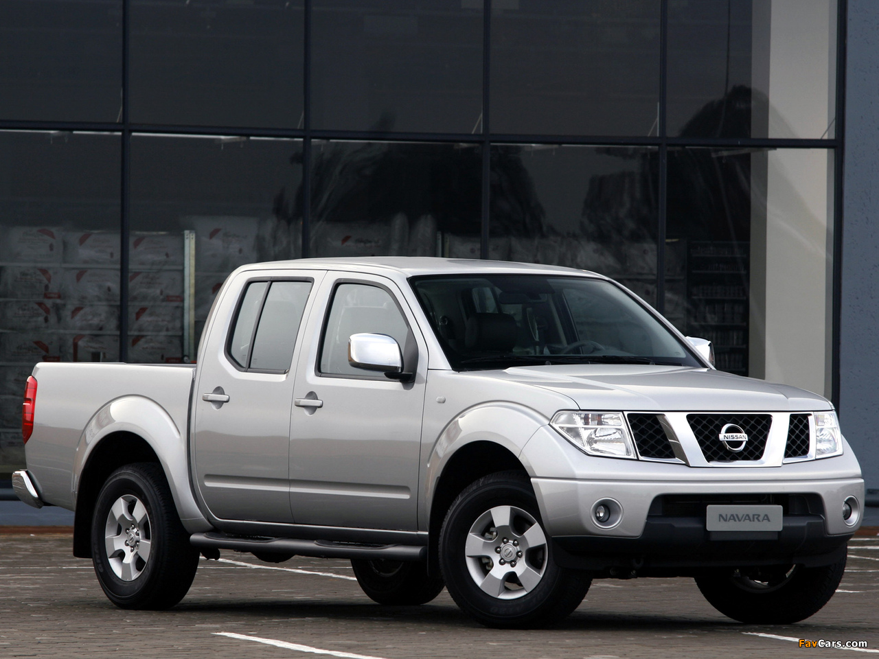 Photos of Nissan Navara Double Cab (D40) 2005–10 (1280 x 960)