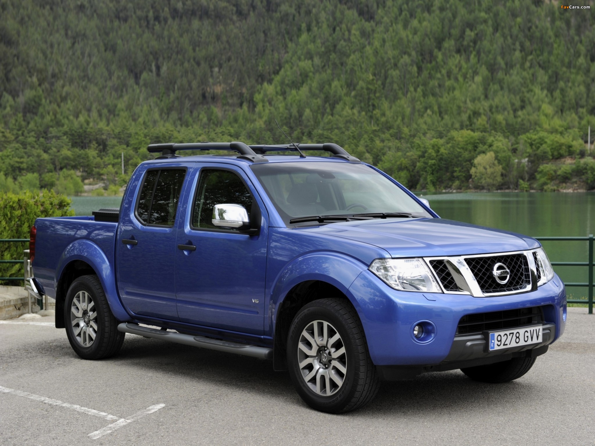 Photos of Nissan Navara Double Cab (D40) 2010 (2048 x 1536)