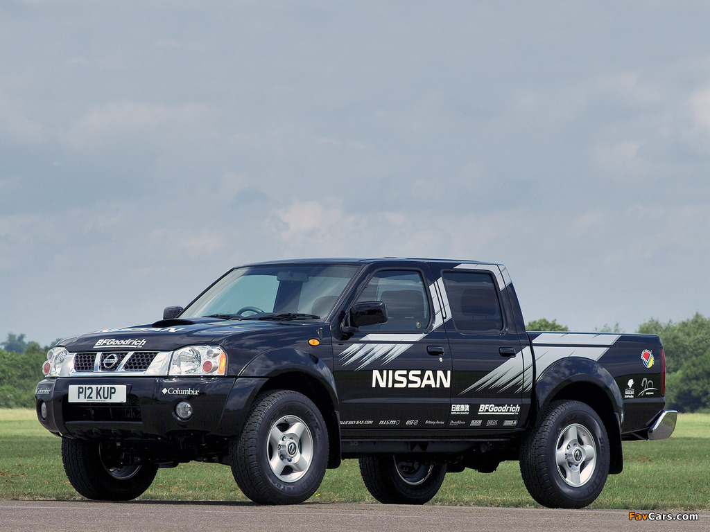 Pictures of Nissan Pickup Navara Crew Cab UK-spec (D22) 2001–05 (1024 x 768)