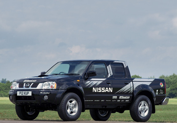 Pictures of Nissan Pickup Navara Crew Cab UK-spec (D22) 2001–05
