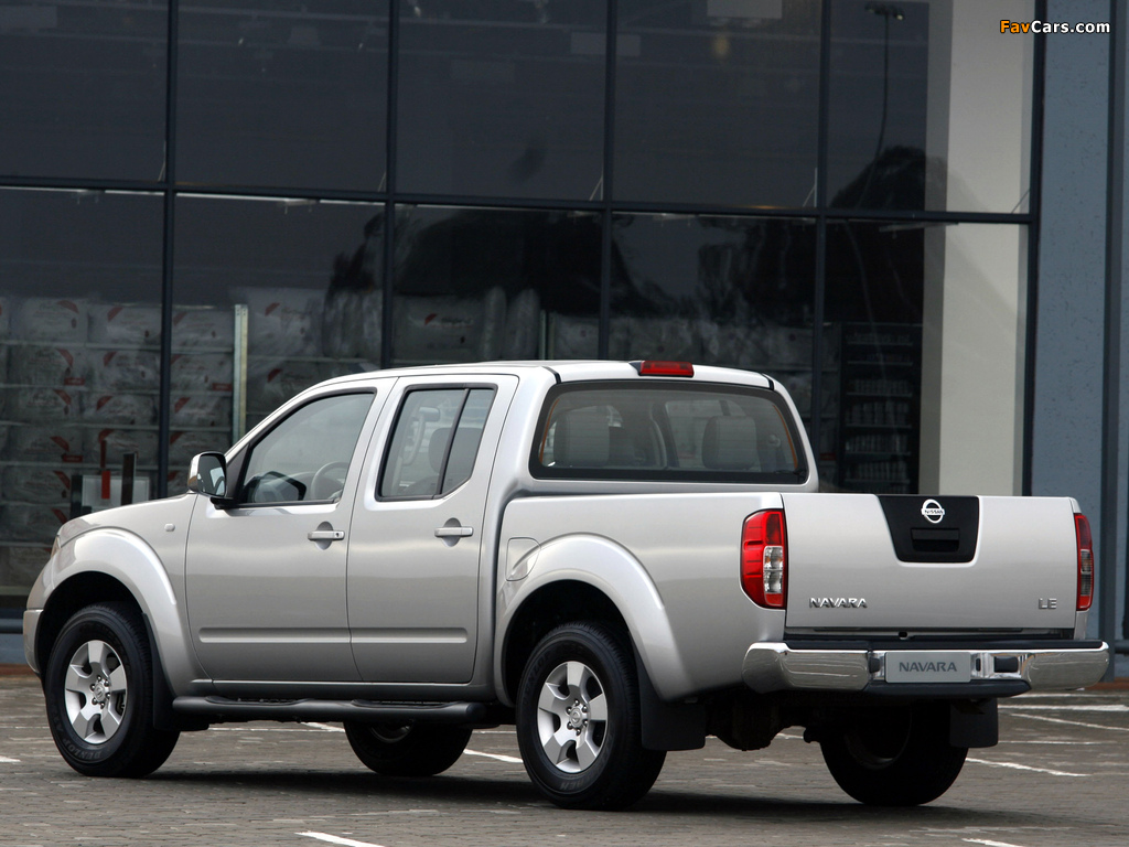 Pictures of Nissan Navara Double Cab (D40) 2005–10 (1024 x 768)
