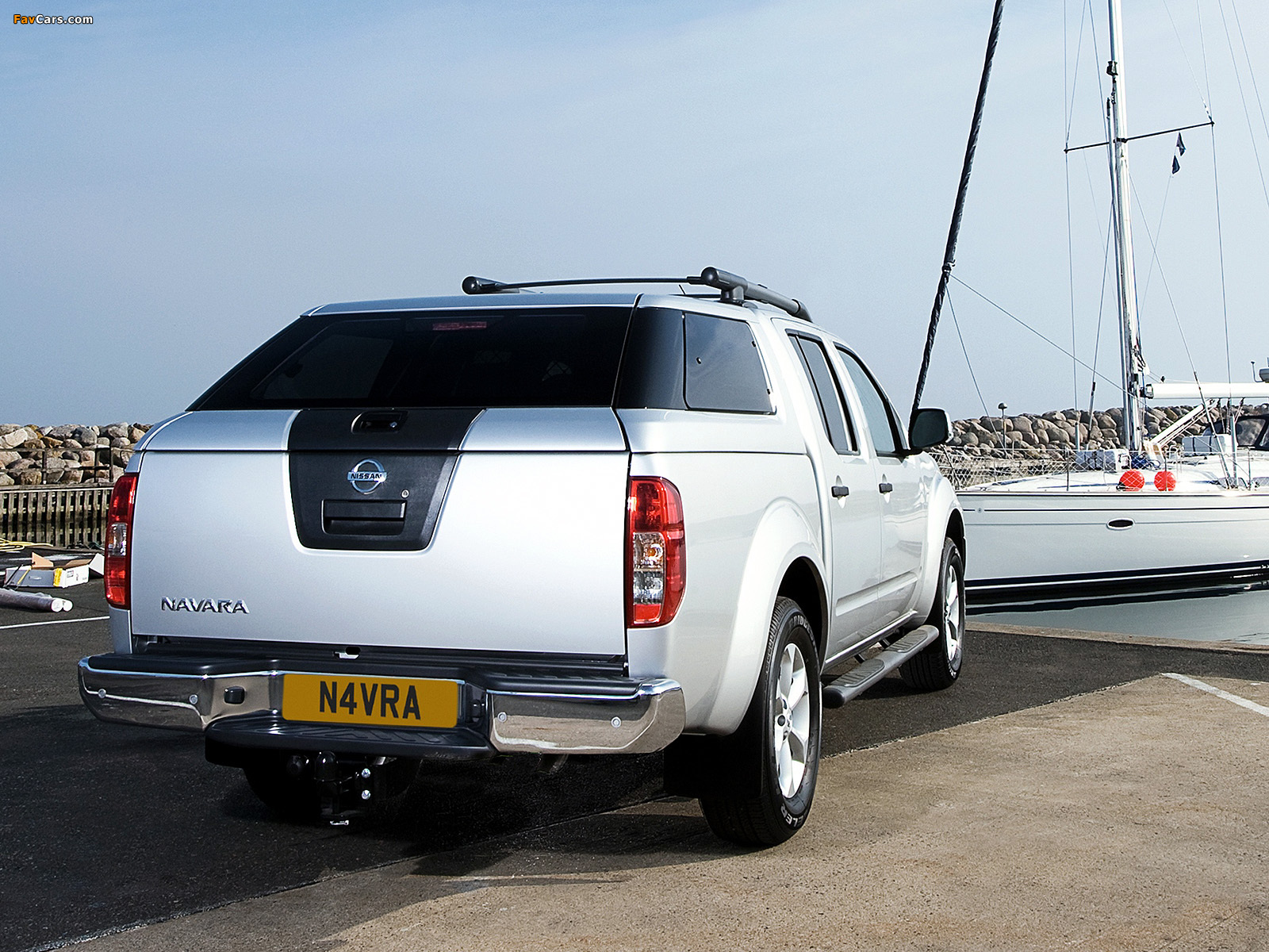 Pictures of Nissan Navara Aventura X-Back (D40) 2008–10 (1600 x 1200)