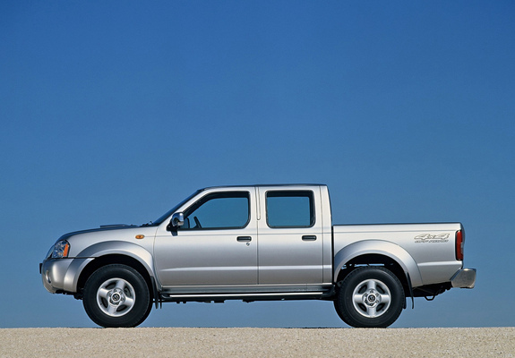 Nissan Pickup Navara Crew Cab (D22) 2001–05 wallpapers