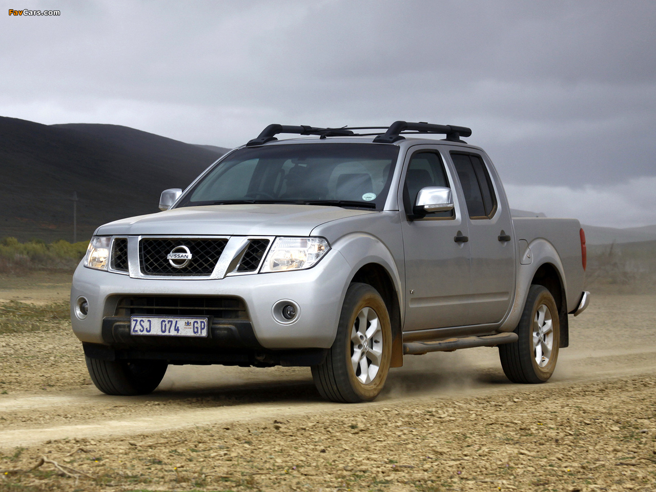 Nissan Navara Double Cab ZA-spec (D40) 2010 wallpapers (1280 x 960)