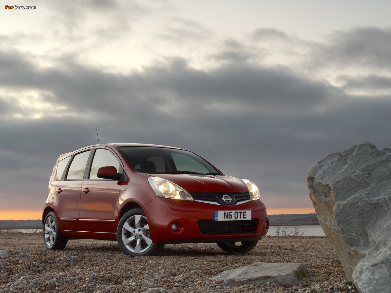 Images of Nissan Note UK-spec (E11) 2009–13 (1280 x 960)