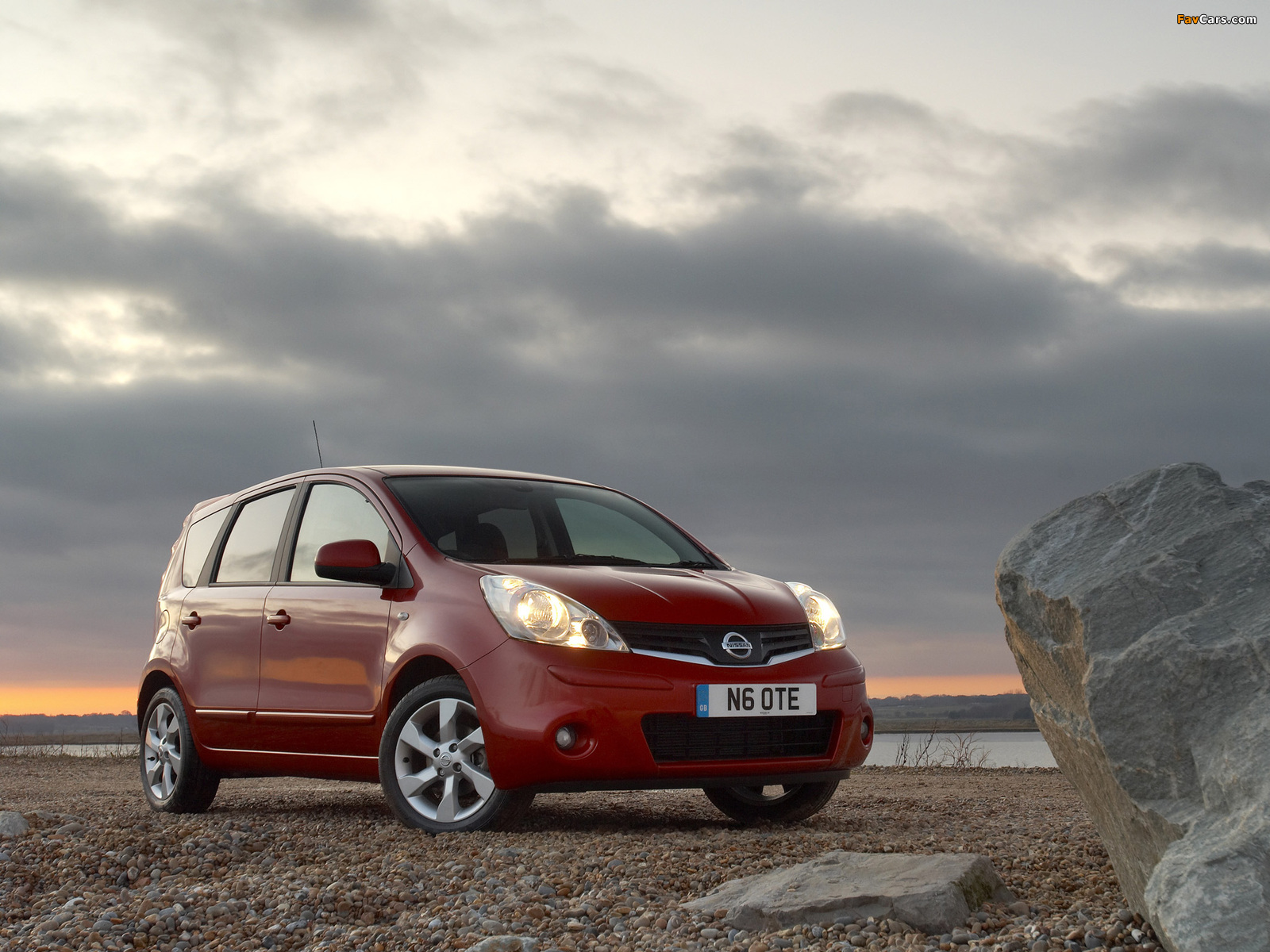Images of Nissan Note UK-spec (E11) 2009–13 (1600 x 1200)