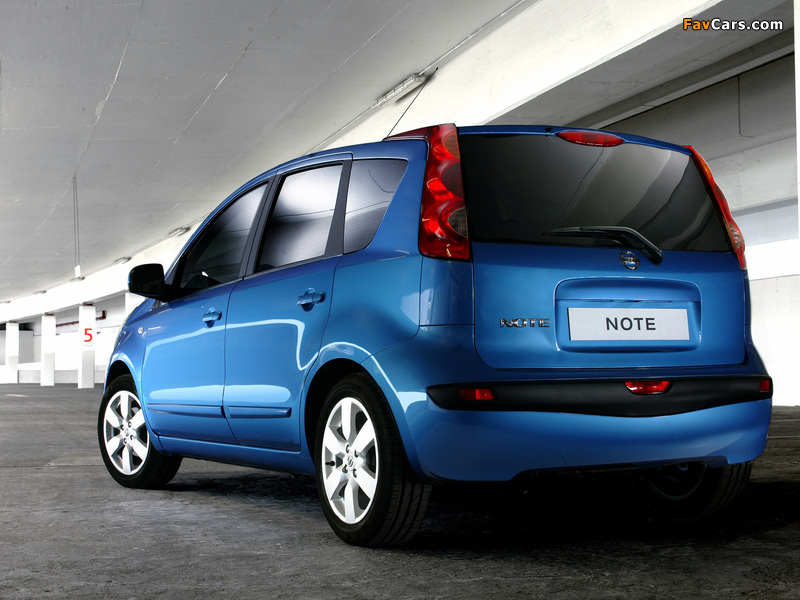 Nissan Note (E11) 2005–09 wallpapers (800 x 600)