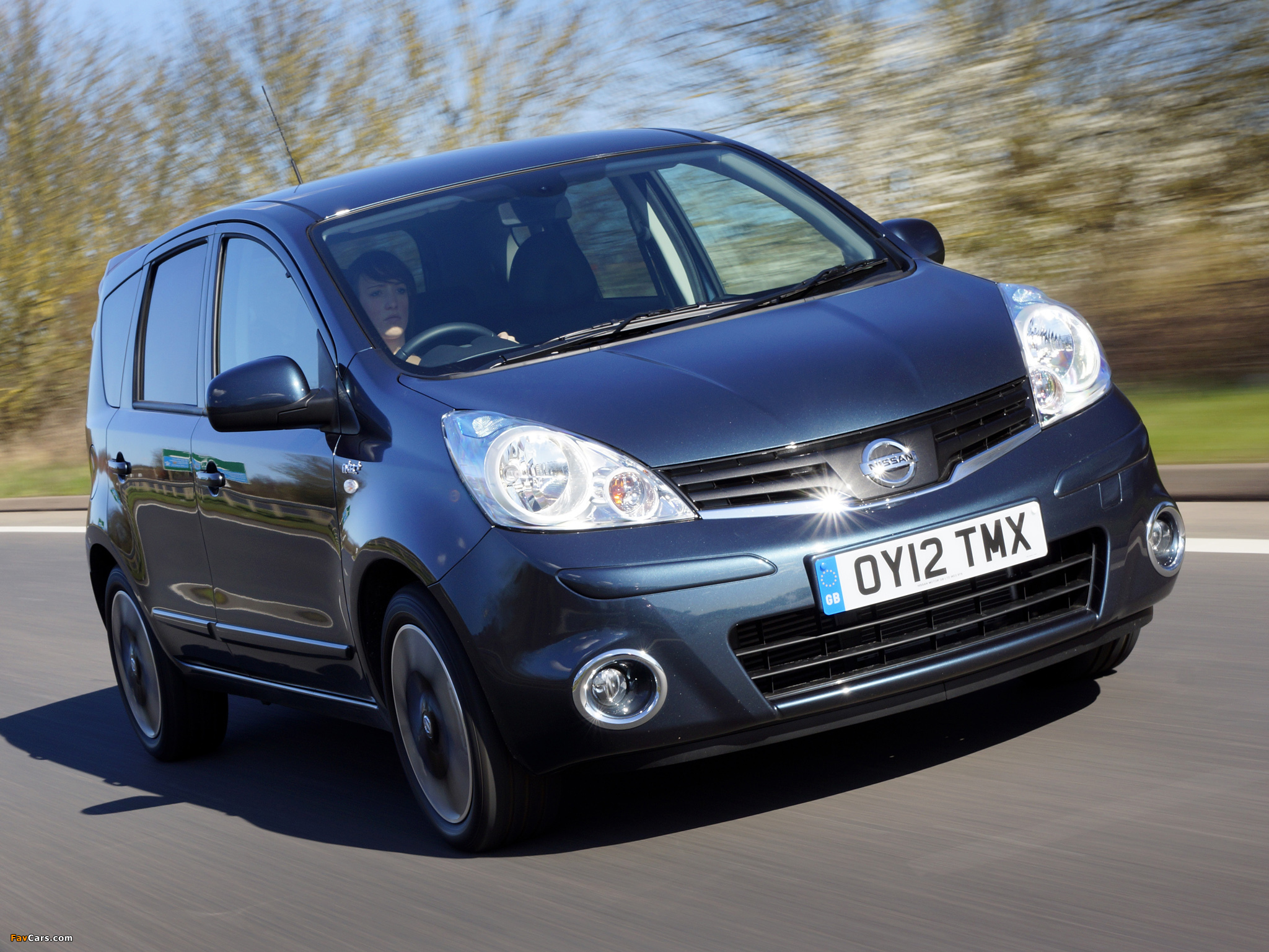 Nissan Note UK-spec (E11) 2009–13 photos (2048 x 1536)