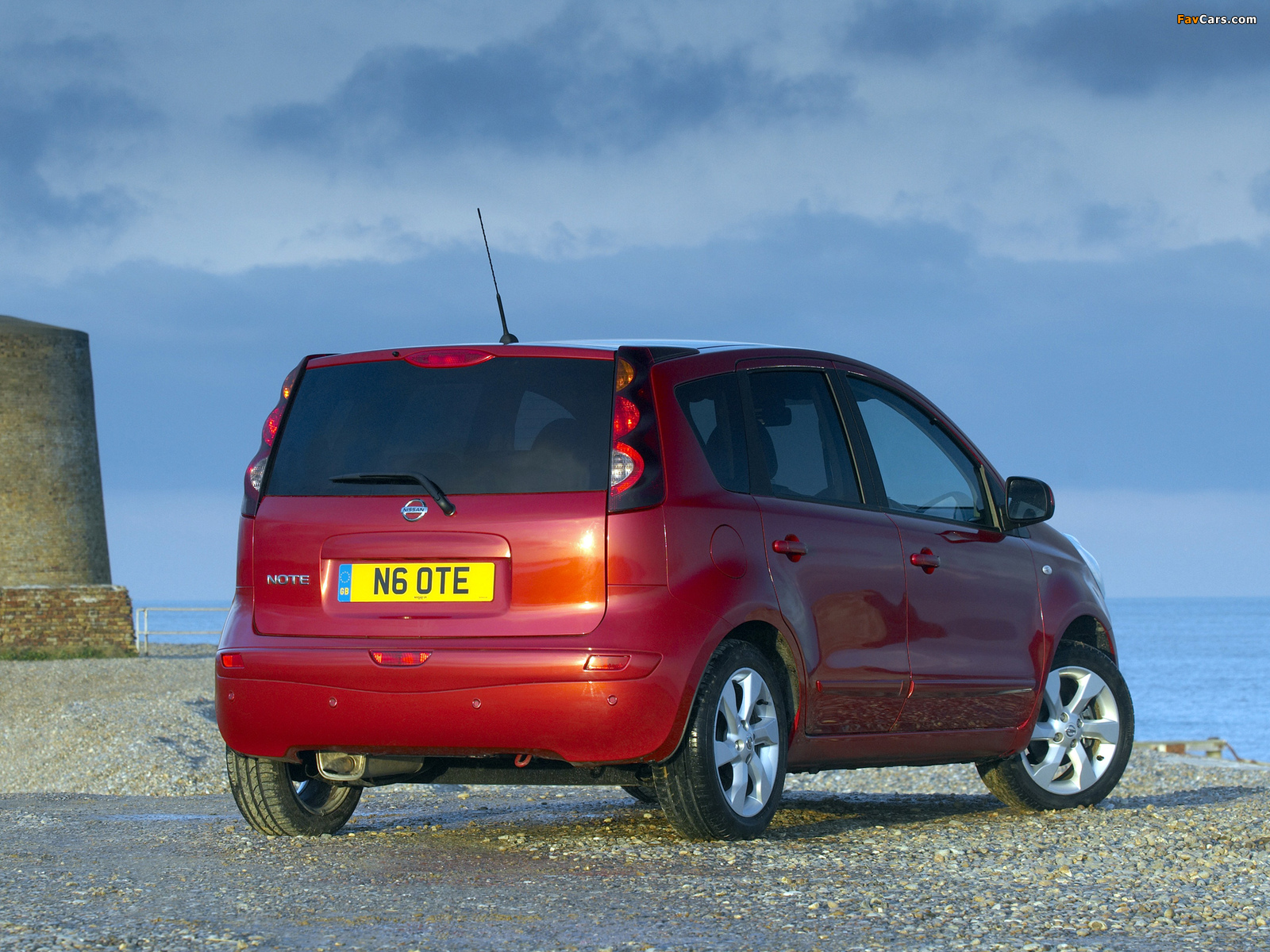 Nissan Note UK-spec (E11) 2009–13 wallpapers (1600 x 1200)