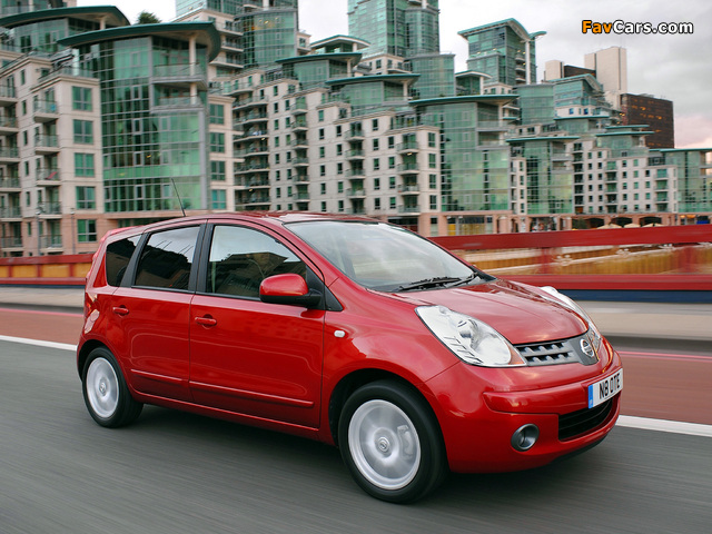 Photos of Nissan Note (E11) 2005–09 (640 x 480)