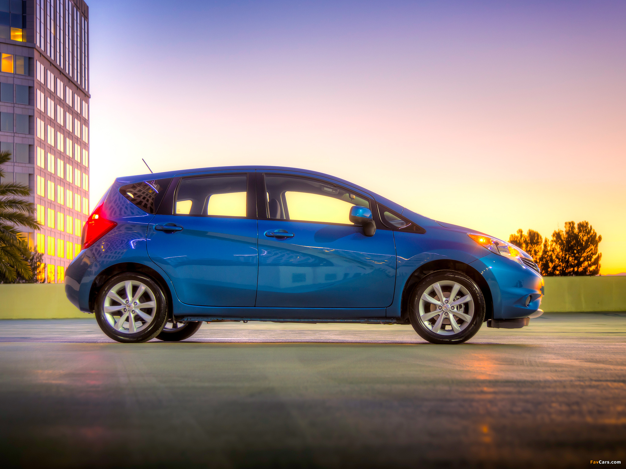 Pictures of Nissan Versa Note 2013 (2048 x 1536)