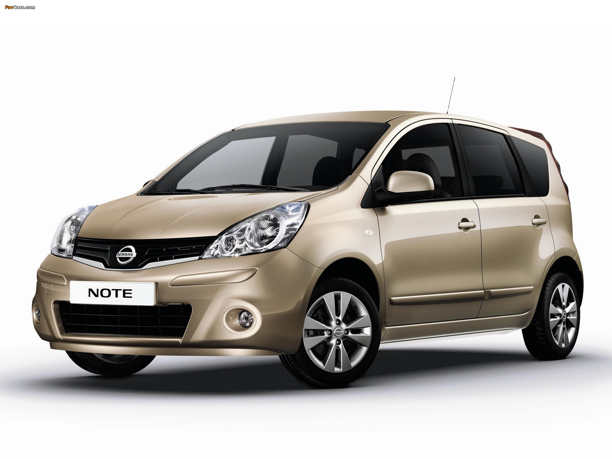 Nissan Note (E11) 2009–13 wallpapers (2048 x 1536)