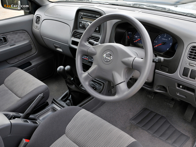 Images of Nissan NP300 King Cab UK-spec 2008 (800 x 600)