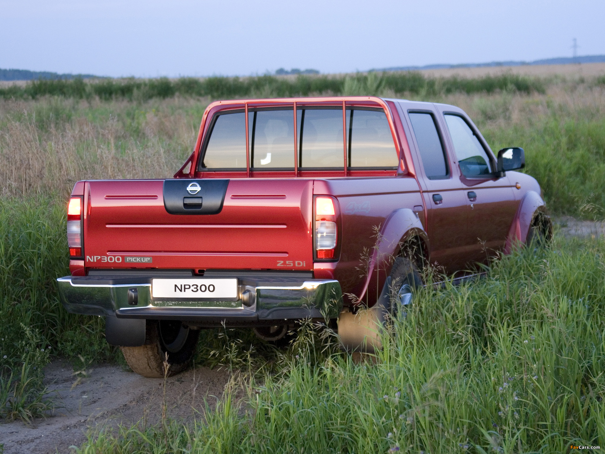 Nissan NP300 Double Cab 2008 pictures (2048 x 1536)