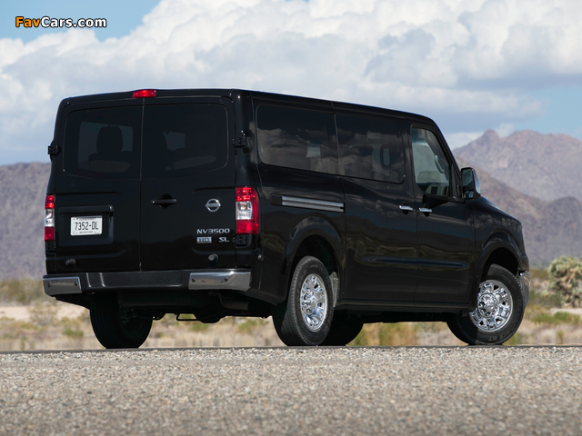 Images of Nissan NV 3500 Passenger (2011) (640 x 480)