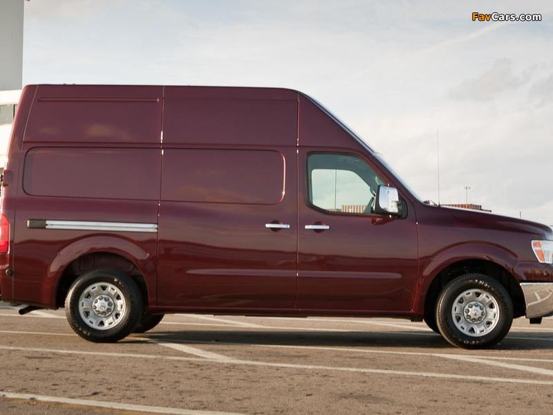 Nissan NV2500 HD High Roof 2010 images (800 x 600)