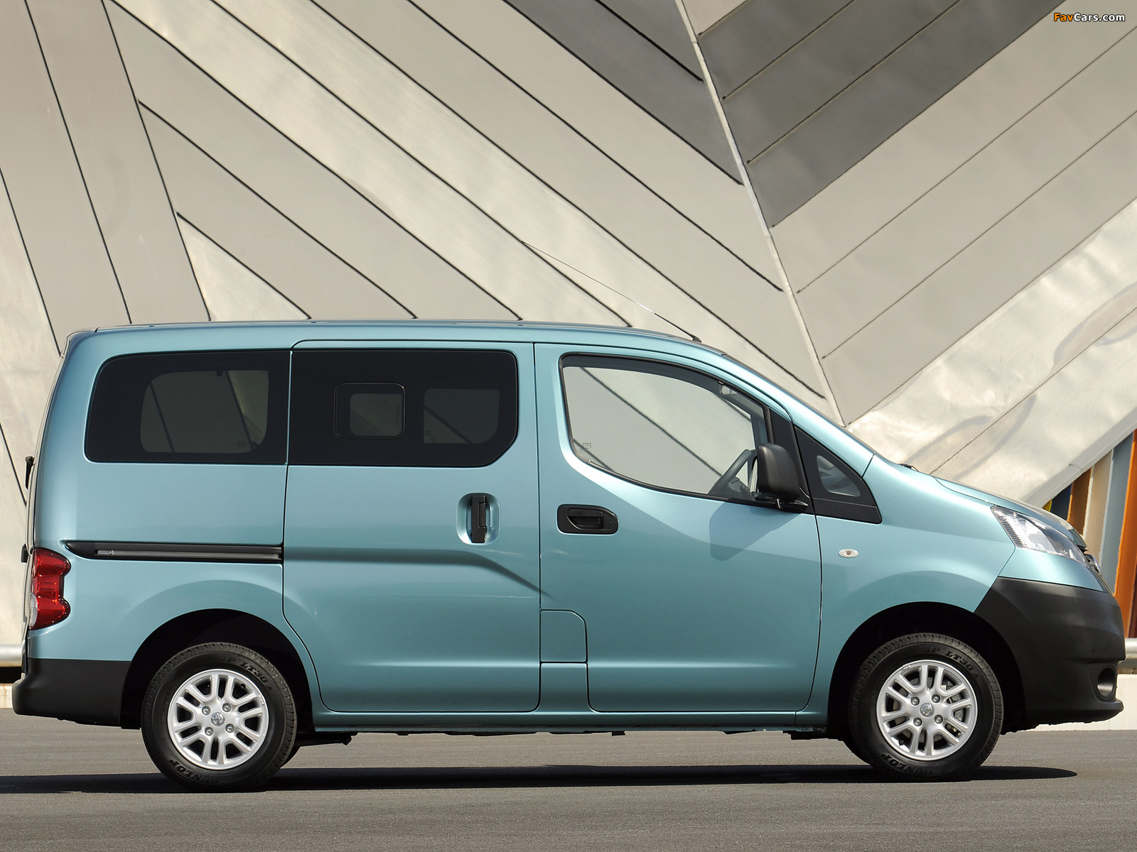 Nissan NV200 2009 photos (1600 x 1200)