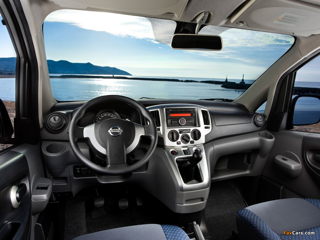 Nissan NV200 Evalia 2010 pictures (1024 x 768)