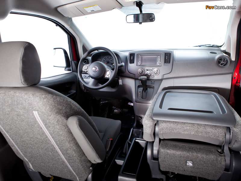 Nissan NV200 Compact Cargo 2013 photos (800 x 600)