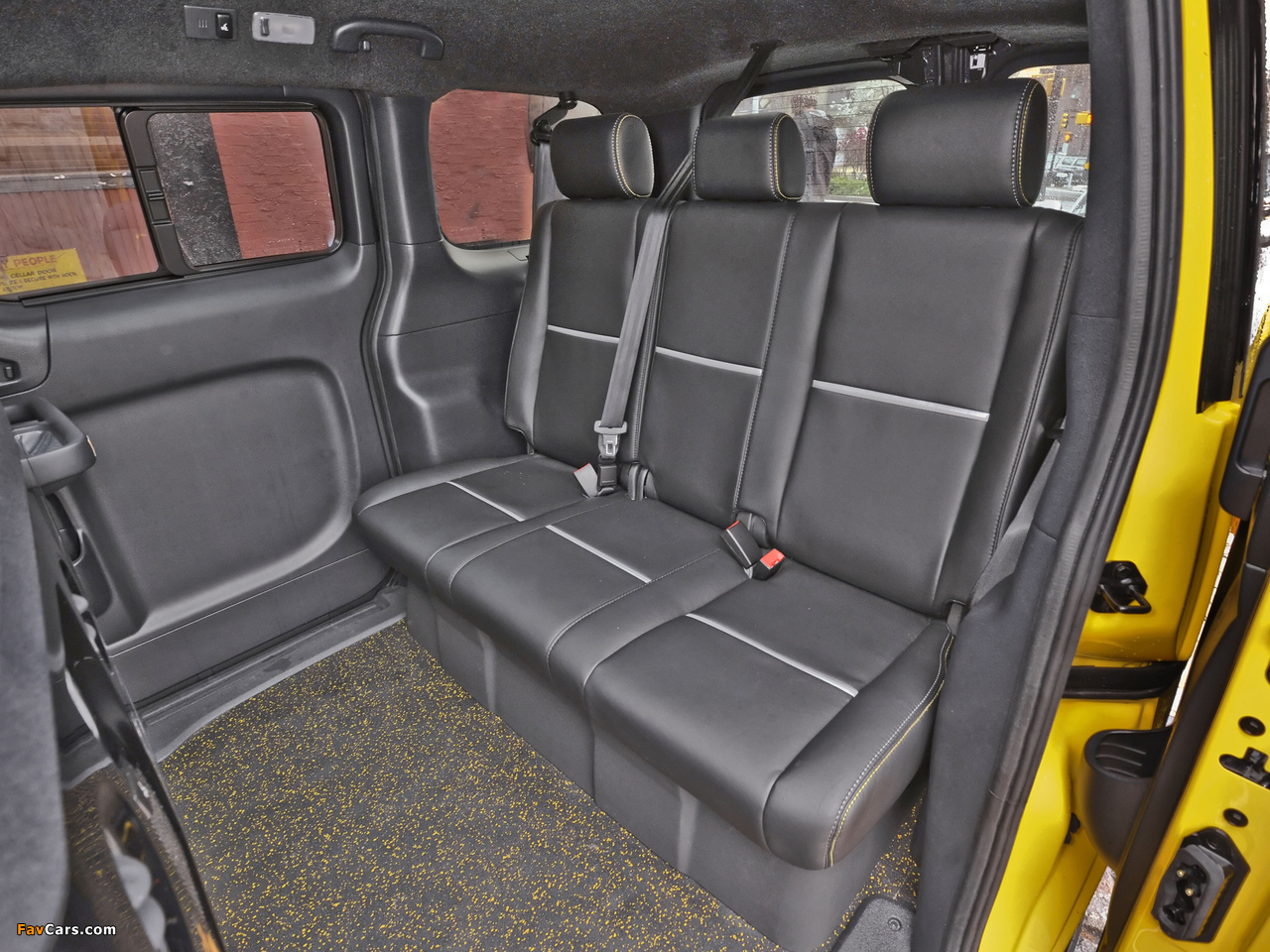 Nissan NV200 Taxi US-spec 2013 pictures (1280 x 960)