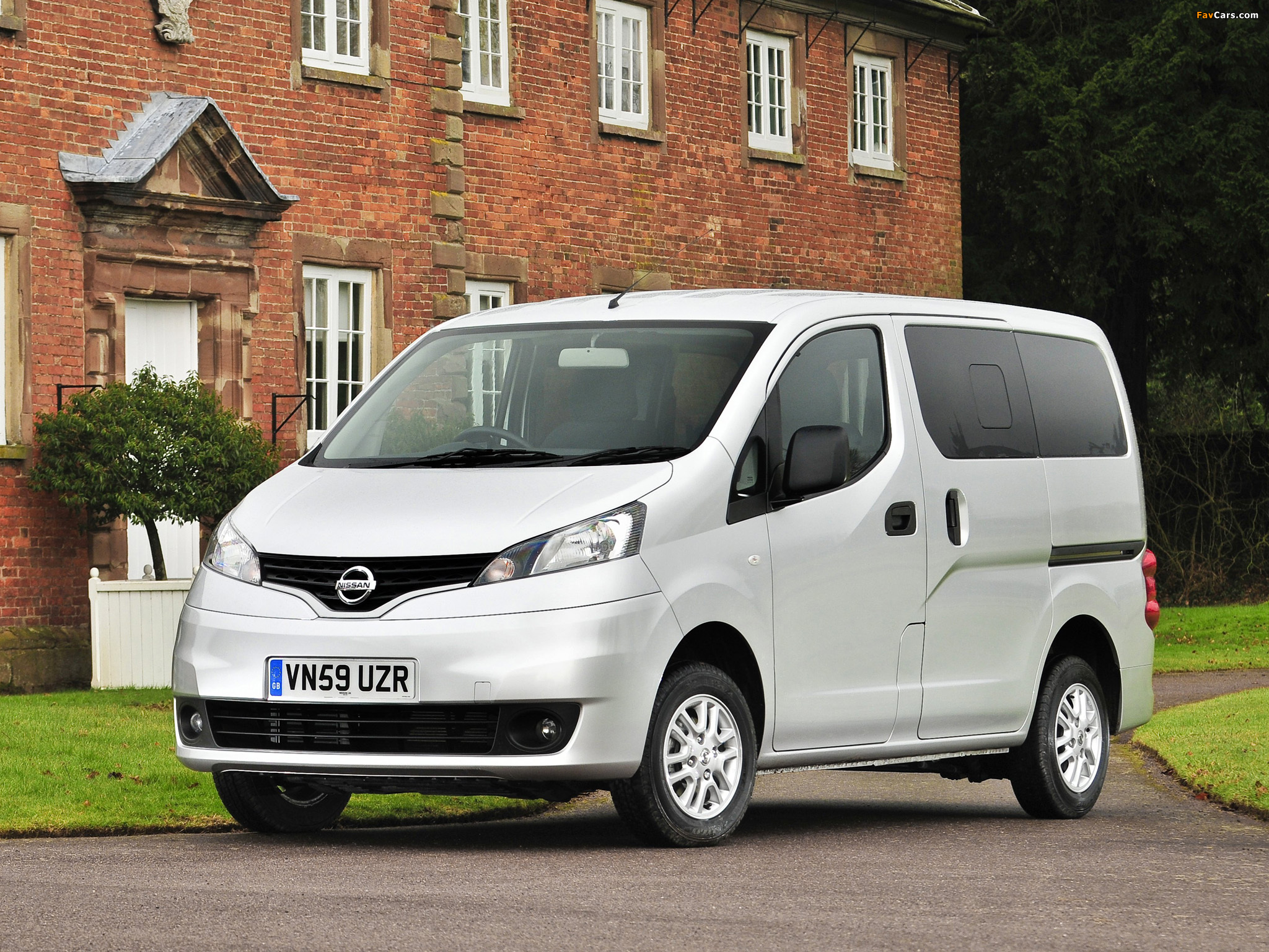 Pictures of Nissan NV200 UK-spec 2009 (2048 x 1536)