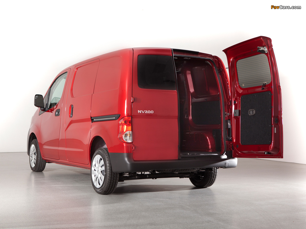Nissan NV200 Compact Cargo 2013 wallpapers (1024 x 768)