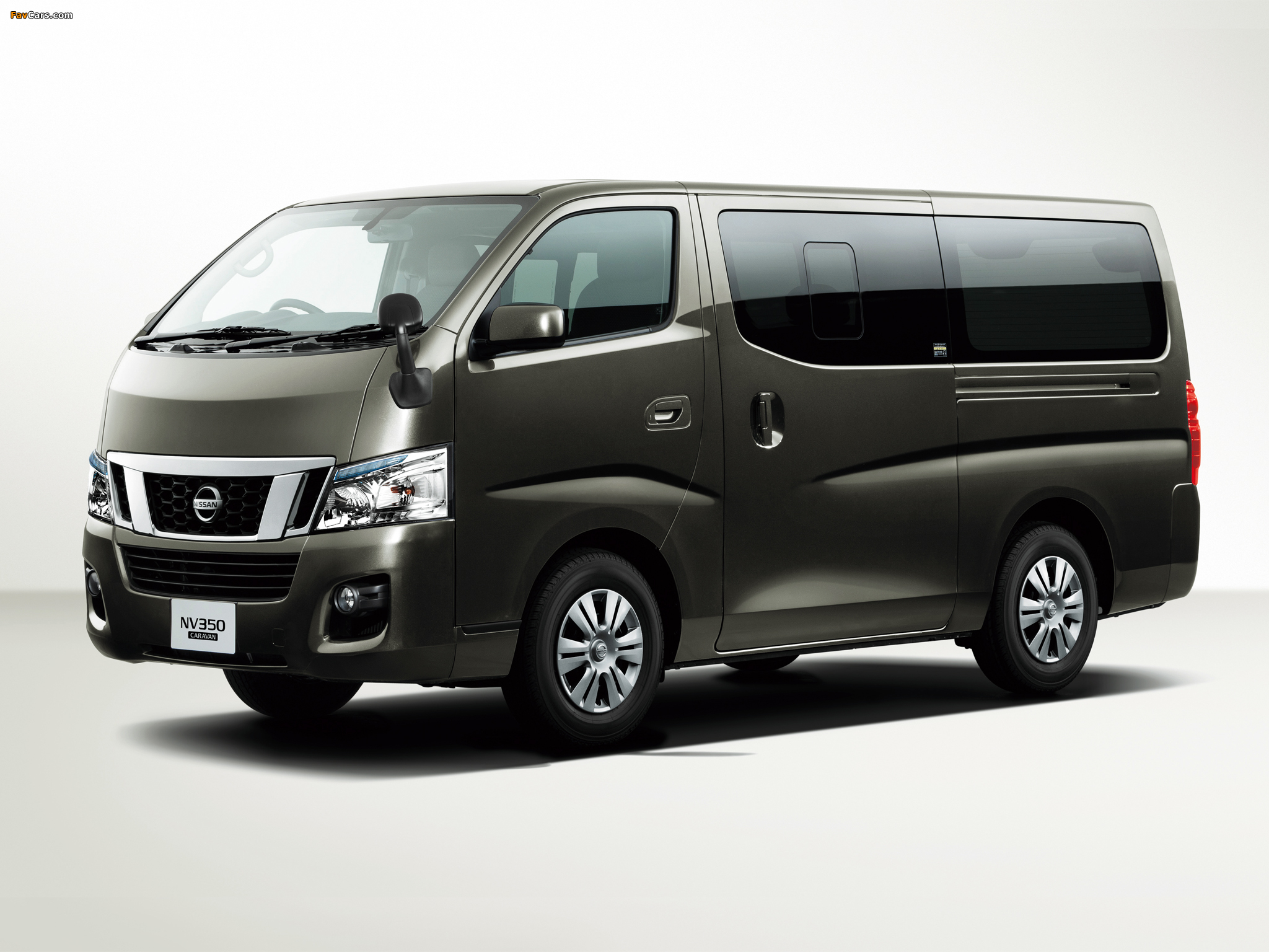 Nissan NV350 Caravan Premium GX (E26) 2012 images (2048 x 1536)