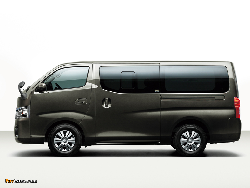 Photos of Nissan NV350 Caravan Premium GX (E26) 2012 (800 x 600)