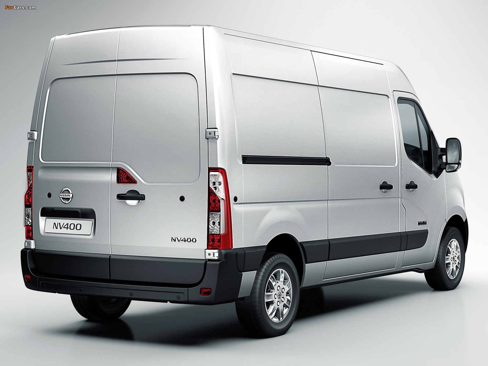 Images of Nissan NV400 High Roof Van 2010 (1600 x 1200)