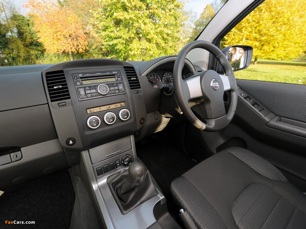Images of Nissan Pathfinder Van UK-spec (R51) 2010 (1024 x 768)