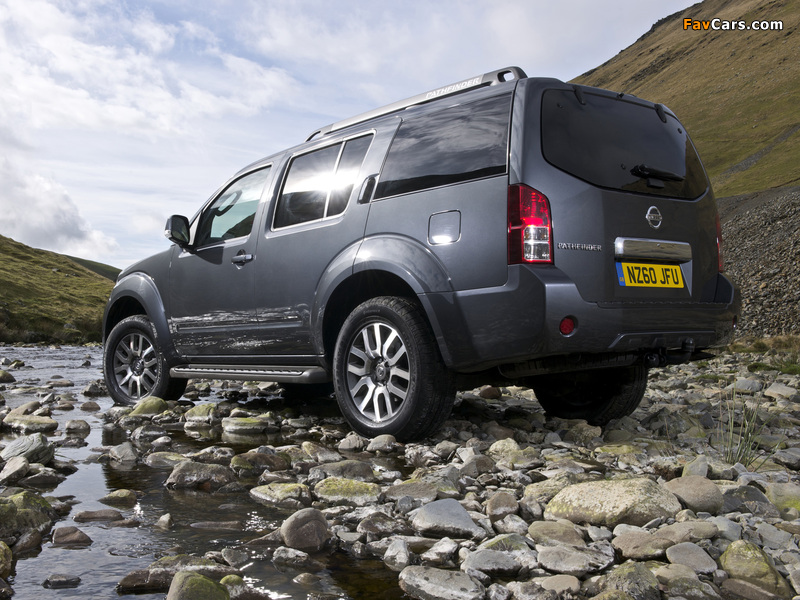 Images of Nissan Pathfinder UK-spec (R51) 2010 (800 x 600)