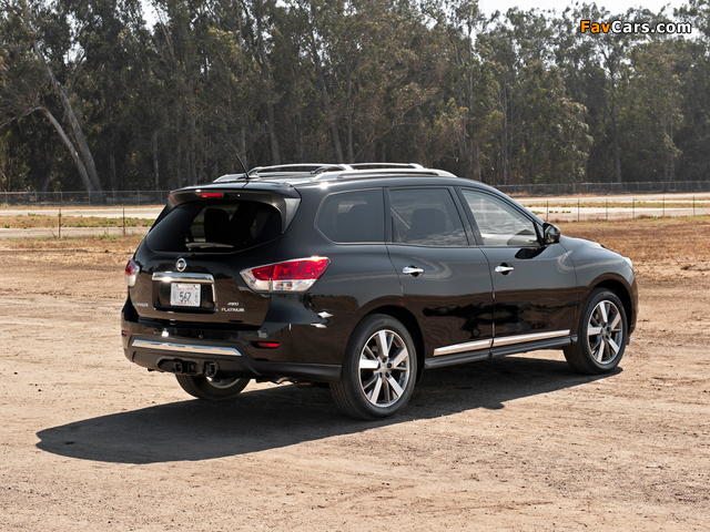 Images of Nissan Pathfinder R52 (2013) (640 x 480)