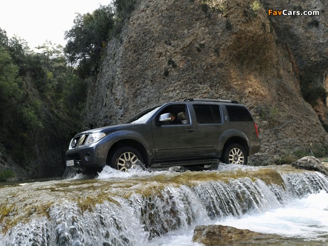 Photos of Nissan Pathfinder (R51) 2010 (640 x 480)