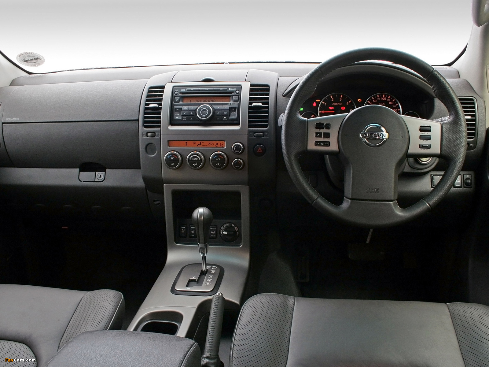 Pictures of Nissan Pathfinder ZA-spec (R51) 2004–10 (1600 x 1200)