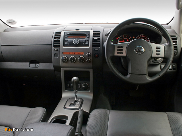 Pictures of Nissan Pathfinder ZA-spec (R51) 2004–10 (640 x 480)