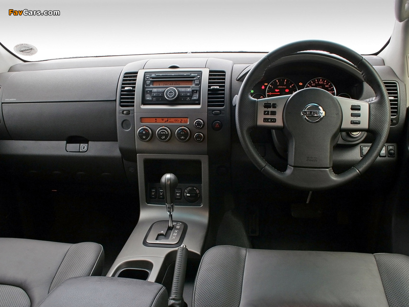 Pictures of Nissan Pathfinder ZA-spec (R51) 2004–10 (800 x 600)