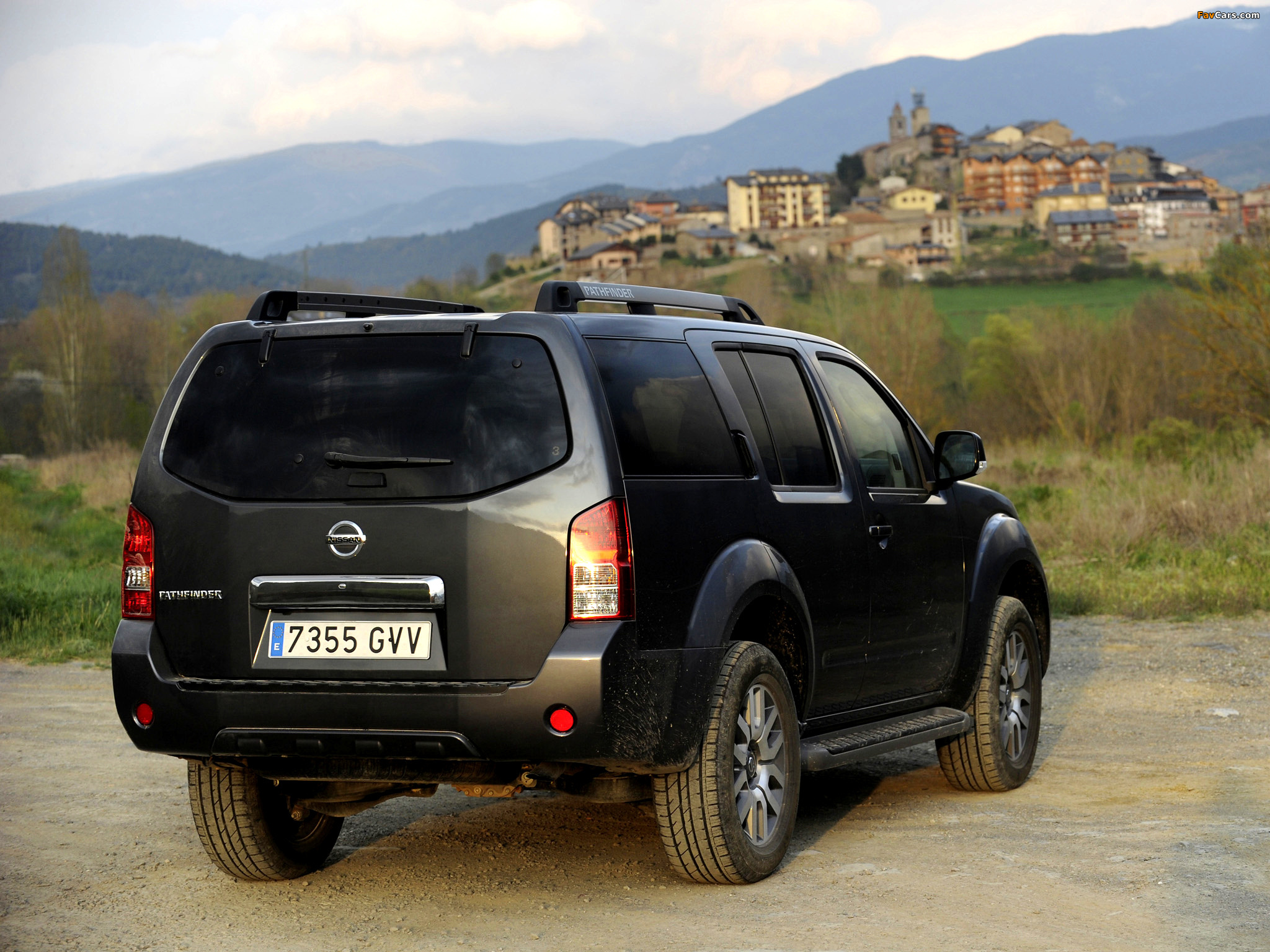 Pictures of Nissan Pathfinder (R51) 2010 (2048 x 1536)