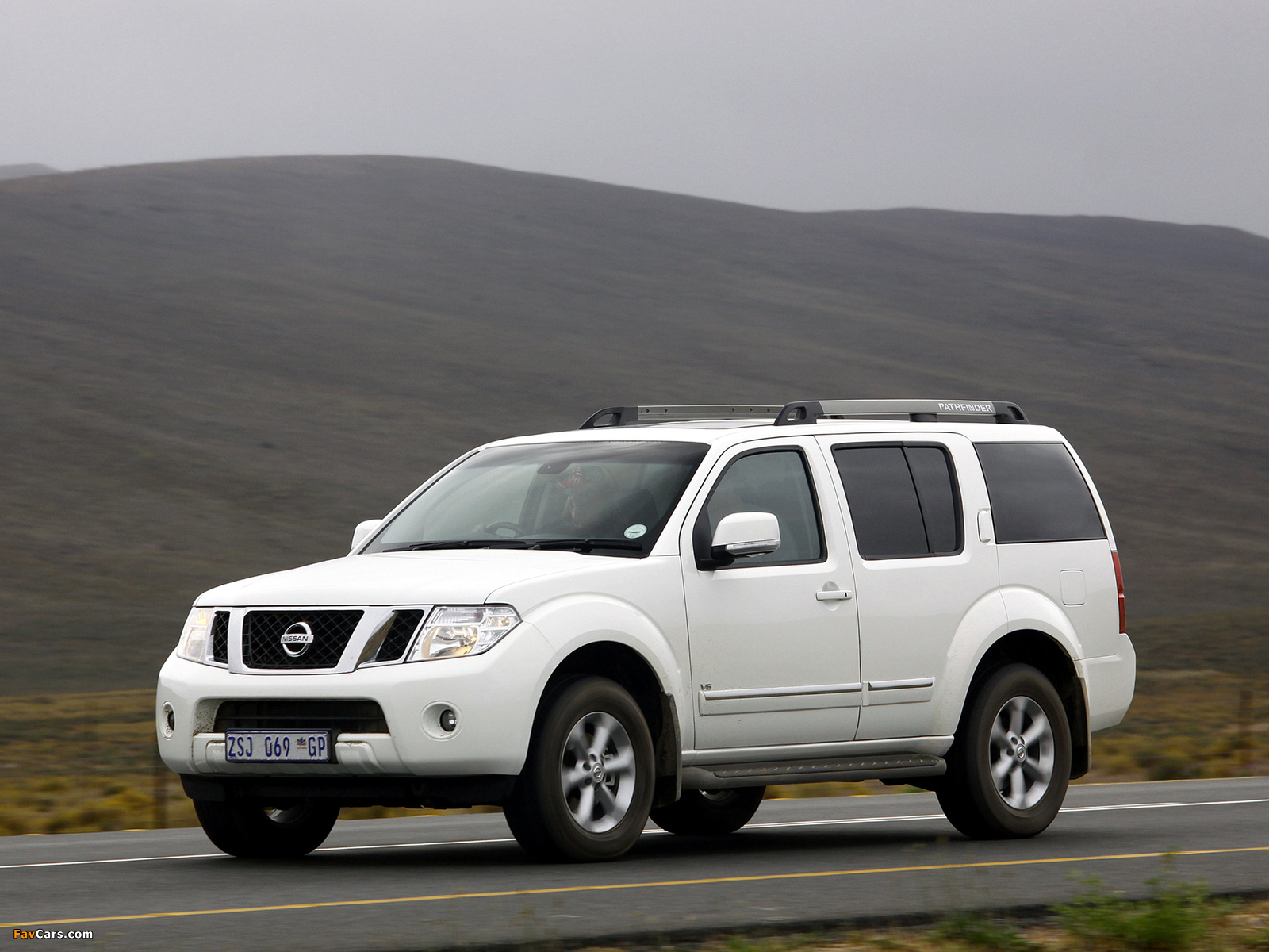 Pictures of Nissan Pathfinder ZA-spec (R51) 2010 (1600 x 1200)